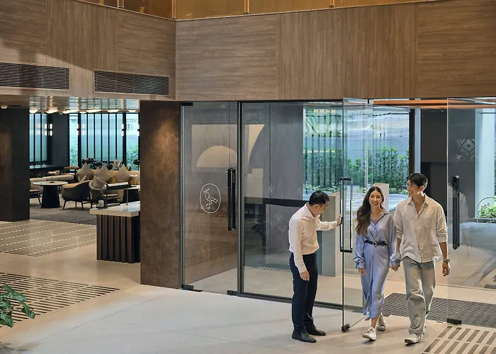 מלון Voco Surawong By Ihg 5*