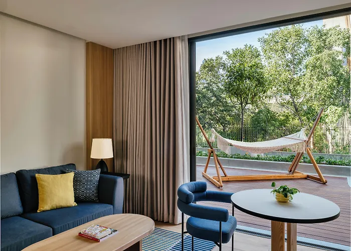 Voco Surawong By Ihg מלון 5*