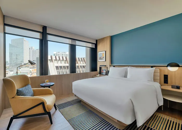Voco Surawong By Ihg 5*