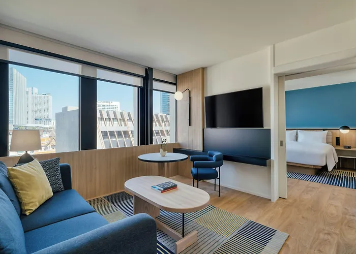 Voco Surawong By Ihg Hotel