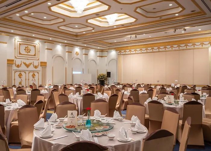 Voco Surawong By Ihg Hotel