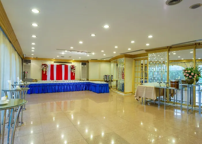 Voco Surawong By Ihg