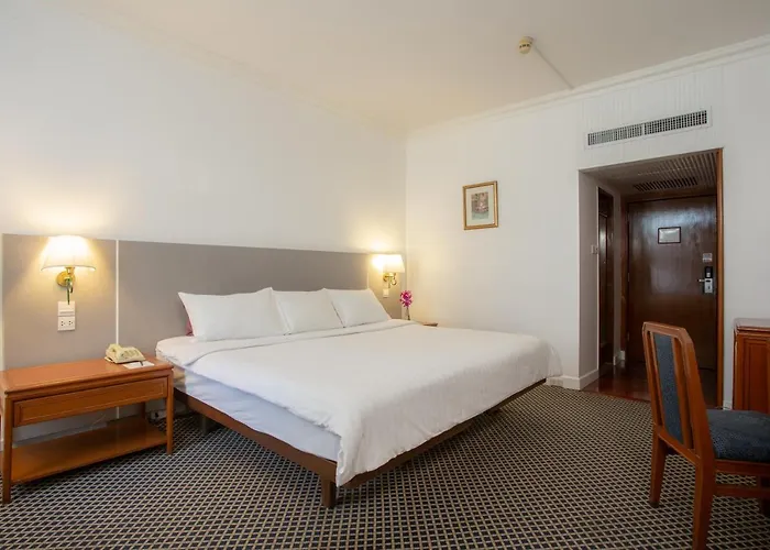 Voco Surawong By Ihg Hotel Bangkok
