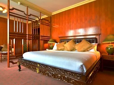 Voco Surawong By Ihg מלון בנגקוק
