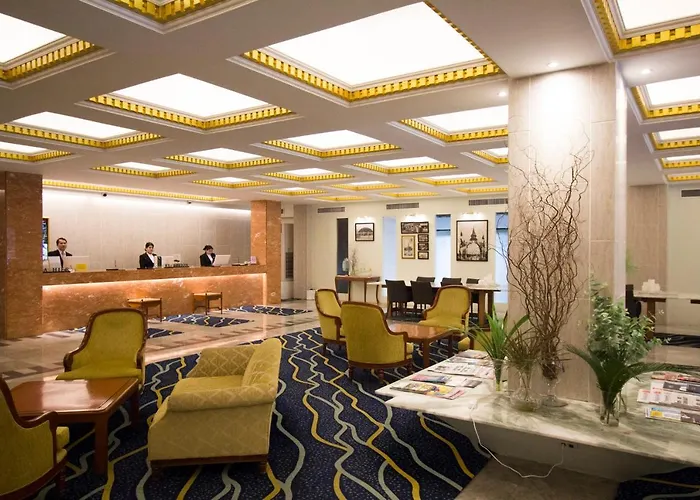 Voco Surawong By Ihg Hotel