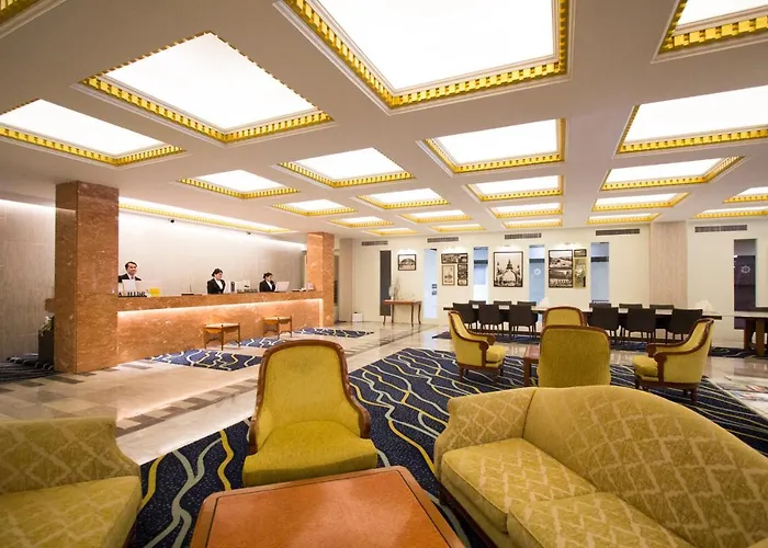 Voco Surawong By Ihg 5*